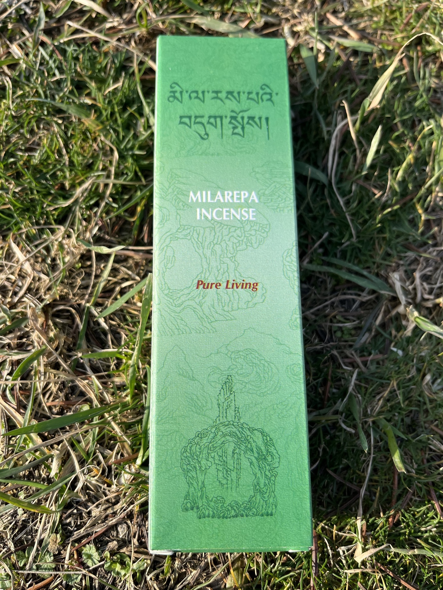 Chenrezing tibeti füstölők - Chenrezig - Milarepa - Tiszta Élet - Nepáli füstölő  A Himalája hegyi füstölőt a tantrikus Buddhista Karavira szöveg régi bölcse 